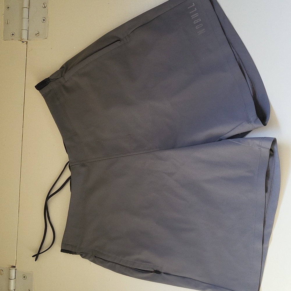 NO BULL 7 in lightweight short.